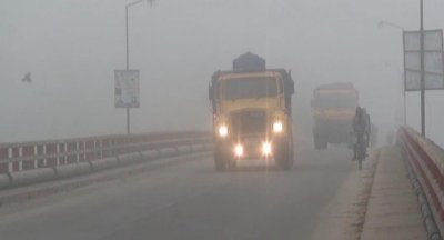 শীতে কাঁপছে তেঁতুলিয়া