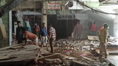 চতুর্থদিনের মতো সুন্দরবন মার্কেটে উচ্ছেদ অভিযান