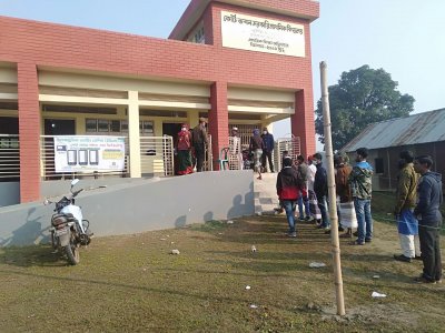 ভোটারদের লাইন