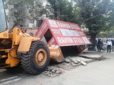 সরিয়ে ফেলা হচ্ছে পুলিশ বক্স