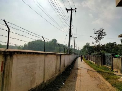 চতুর্দিক দিয়ে সংযুক্ত হলো শাবির ৬ কিলোমিটারের সীমানা প্রাচীর