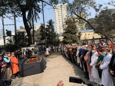 জাতীয় প্রেস ক্লাবে মিজানুর রহমান খানের প্রতি শ্রদ্ধা