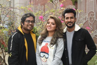 তারেক আনন্দ, কর্নিয়া ও হৃদয় হাসিন