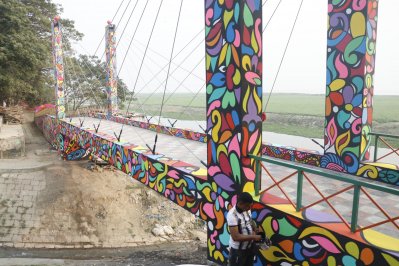 বদলে যাচ্ছে পদ্মাপাড়ের সৌন্দর্য