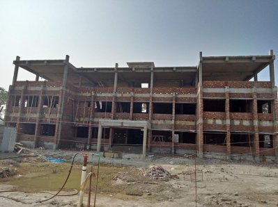 পাবনার নগরবাড়িতে নৌবন্দর স্থাপনের কাজ চলছে