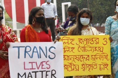 ‘আমরা তৃতীয় লিঙ্গ হলে প্রথম লিঙ্গ কারা?’