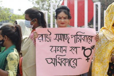 ‘আমরা তৃতীয় লিঙ্গ হলে প্রথম লিঙ্গ কারা?’
