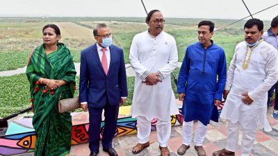 দীর্ঘ মেয়াদের কথা মাথায় রেখে প্রকল্প বাস্তবায়ন করতে হবে: স্থানীয় সরকার মন্ত্রী