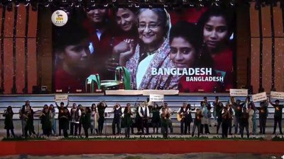 প্যারেড গ্রাউন্ডে আলো ছড়ালো ‘কনসার্ট ফর বাংলাদেশ’