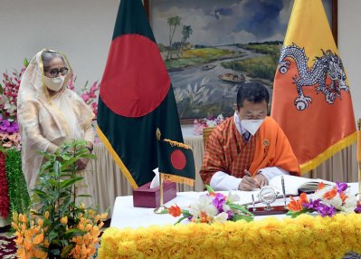 বাংলাদেশ ও ভুটানের মধ্যে চুক্তি সই