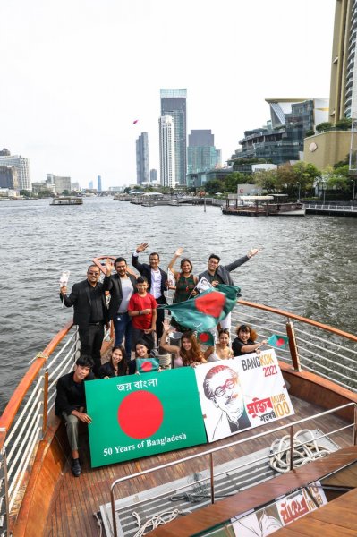 স্বাধীনতার সুবর্ণজয়ন্তীতে ব্যাংককে নৌ শোভাযাত্রা