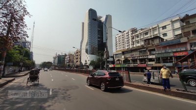 লকডাউনে হযবরল রাজধানী (ফটো স্টোরি)