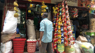 বেশিরভাগ দোকান খোলা, কৈফিয়ত দেবেন না দোকানিরা
