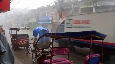 দিনাজপুরে স্বস্তির বৃষ্টি