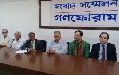 বামের জন ছাড়া কামাল হোসেনের পাশে এখন আর এরা কেউ নেই