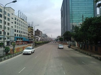 মূল রাস্তা ফাঁকা