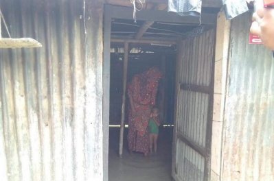 বাড়িঘরে ঢুকেছে পানি