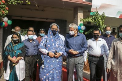 শিক্ষার্থীদের টিকা দেওয়ার উদ্বোধনী অনুষ্ঠানে শিক্ষামন্ত্রী ড. দীপু মনি
