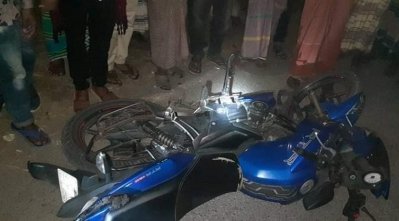 বেড়ায় নৌকার মিছিলে হামলার অভিযোগ 