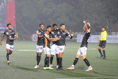 গ্রুপ পর্বে বসুন্ধরার জয়ে বড় অবদান ছিল রবিনিয়োর (১০ নম্বর জার্সি)।