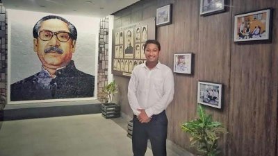 আসাফ উদ দৌলা বগুড়ায় রুরাল ডেভেলপমেন্ট একাডেমির আলোকচিত্রী হিসেবে কাজ করছেন 
