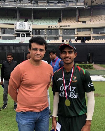 নিজেকে ভেঙে গড়া নাবিল দিনে ১৫০০ বল পর্যন্ত খেলেছেন!