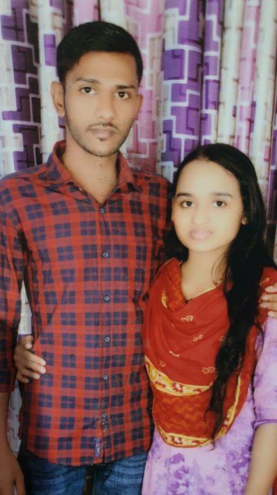 দ্বিতীয় স্ত্রী মুক্তার সঙ্গে সোহাগ
