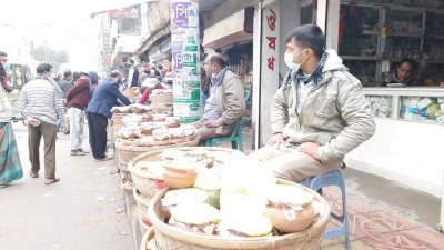 মেলায় কয়েক শ’ মণ দই বিক্রি হবে বলে আশা করা হচ্ছে