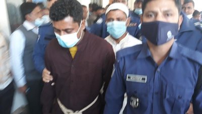 দণ্ডপ্রাপ্ত আসামিরা