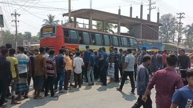 সড়কে পরিবহন শ্রমিকদের অবস্থান