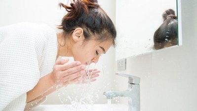 নিজেকে ভালো রাখতে ঘুমের আগে এই কাজগুলো করুন