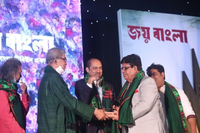 ‘জয় বাংলা’ গ্রন্থের মোড়ক উন্মোচন