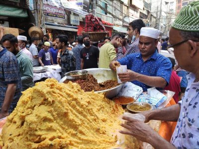 চকবাজারের ইফতার (ফটো স্টোরি)
