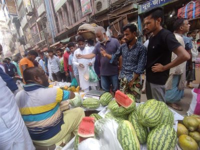 চকবাজারের ইফতার (ফটো স্টোরি)
