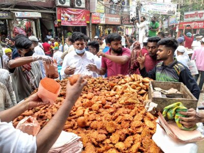 চকবাজারের ইফতার (ফটো স্টোরি)