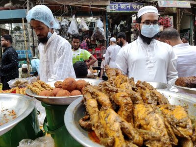 চকবাজারের ইফতার (ফটো স্টোরি)
