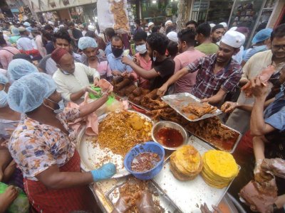 চকবাজারের ইফতার (ফটো স্টোরি)