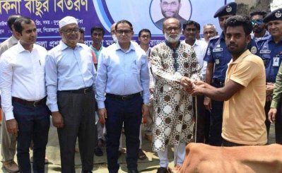 মানুষের দুঃখ দেখলে শেখ হাসিনার হৃদয়ে রক্তক্ষরণ হয়: প্রাণিসম্পদমন্ত্রী