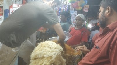 ‘সেমাই ছাড়া ঈদ হয় না’