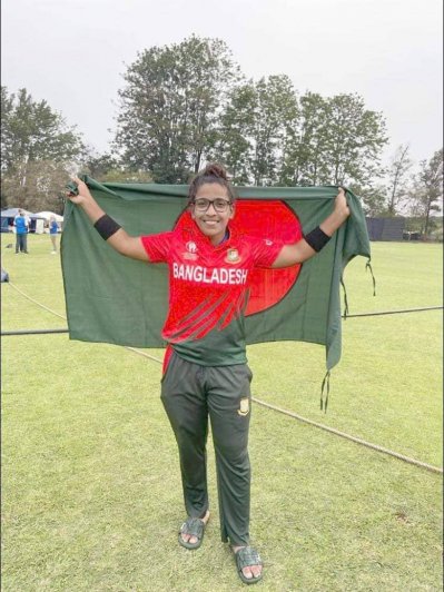 রুমানা আহমেদ