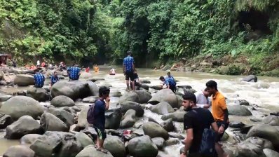 পর্যটকে মুখরিত অপরূপা বান্দরবান  
