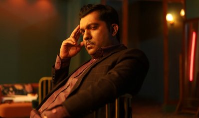 গোয়েন্দা কর্মকর্তা চরিত্রে শাহরিয়ার নাজিম জয়