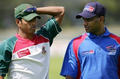 শ্রীলঙ্কান গ্রেট সনাথ জয়াসুরিয়ার সঙ্গে অলক