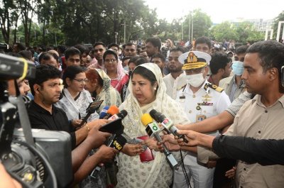 সৈয়দা সাজেদা চৌধুরীর প্রতি শ্রদ্ধা জানান জাতীয় সংসদের স্পিকার ড. শিরীন শারমিন চৌধুরী 