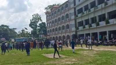 আ.লীগের দুই গ্রুপের সংঘর্ষে আহত ৫