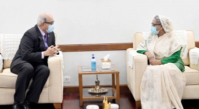  সিঙ্গাপুরের পরিবহন মন্ত্রী এবং দায়িত্বপ্রাপ্ত বাণিজ্য সম্পর্কমন্ত্রী এস. ইশ্বরান এবং প্রধানমন্ত্রী শেখ হাসিনা