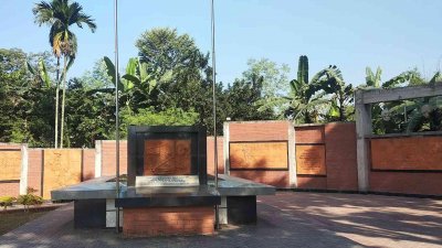 আজকের দিনে টাঙ্গাইলে উড়েছিল বিজয়ের পতাকা