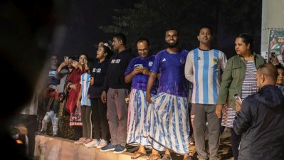 ছবিতে রাজধানী ঢাকায় মেসির বিশ্বজয়ে ভক্তকুলের উচ্ছ্বাস