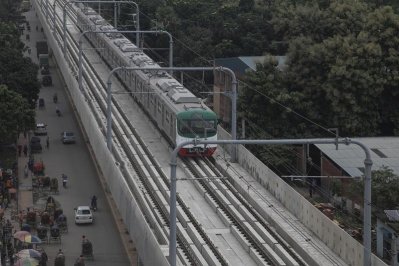 নিহত সাত জাপানি নাগরিকের স্মরণে স্মৃতিস্তম্ভ