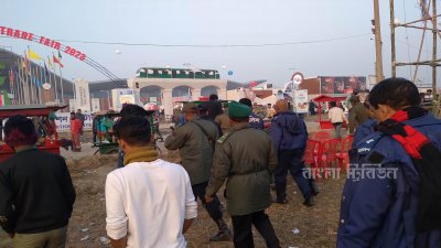 শুক্রবার থেকে বাণিজ্য মেলা জমবে বলে আশা করছেন ব্যবসায়ী ও সংশ্লিষ্টরা